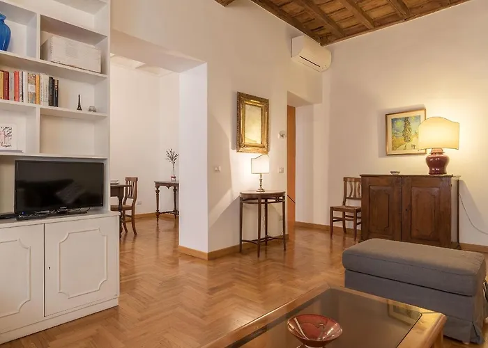 A Peaceful Retreat 2 Minutes From Piazza Navona - Fromhometorome *