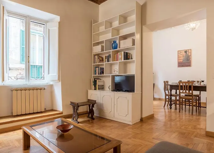 A Peaceful Retreat 2 Minutes From Piazza Navona - Fromhometorome *