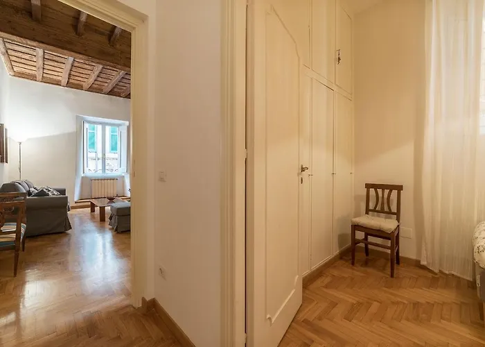 A Peaceful Retreat 2 Minutes From Piazza Navona - Fromhometorome Rom