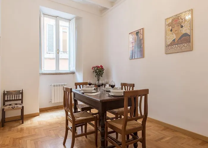 A Peaceful Retreat 2 Minutes From Piazza Navona - Fromhometorome